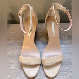 Audrey Brooke strappy nude heels size 9.5 leather upper